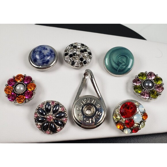 Ginger Snap Pendant with Set of 7 Cluster Rhinestone 18-20mm Fit Ginger Charms - Picture 1 of 11
